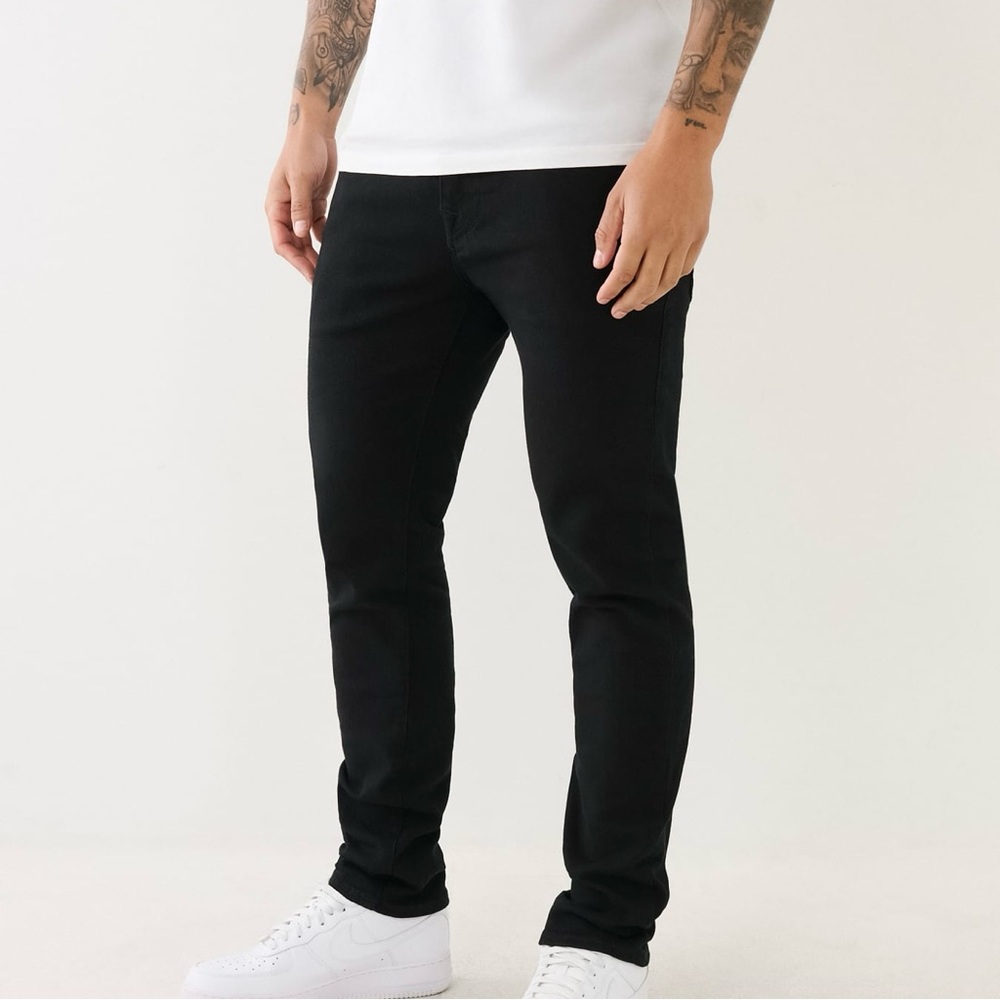 True Religion Men’s Rocco Relaxed Black Denim Skinny Jeans (Size: 30)
